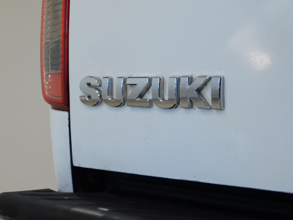 Suzuki Equator Ext Cab 2WD 2010
