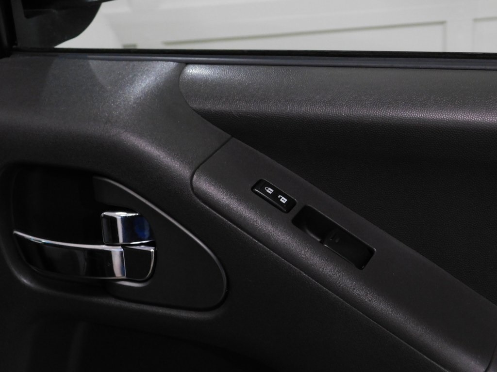 Suzuki Equator Ext Cab 2WD 2010