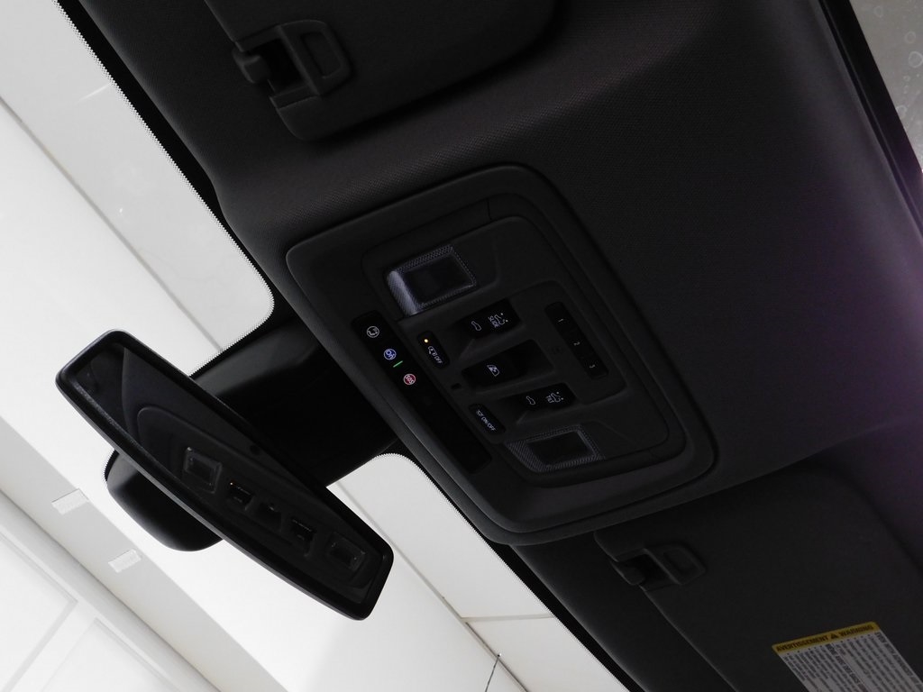 GMC Sierra 1500 SLT Crew Cab Long Box 4WD 2019