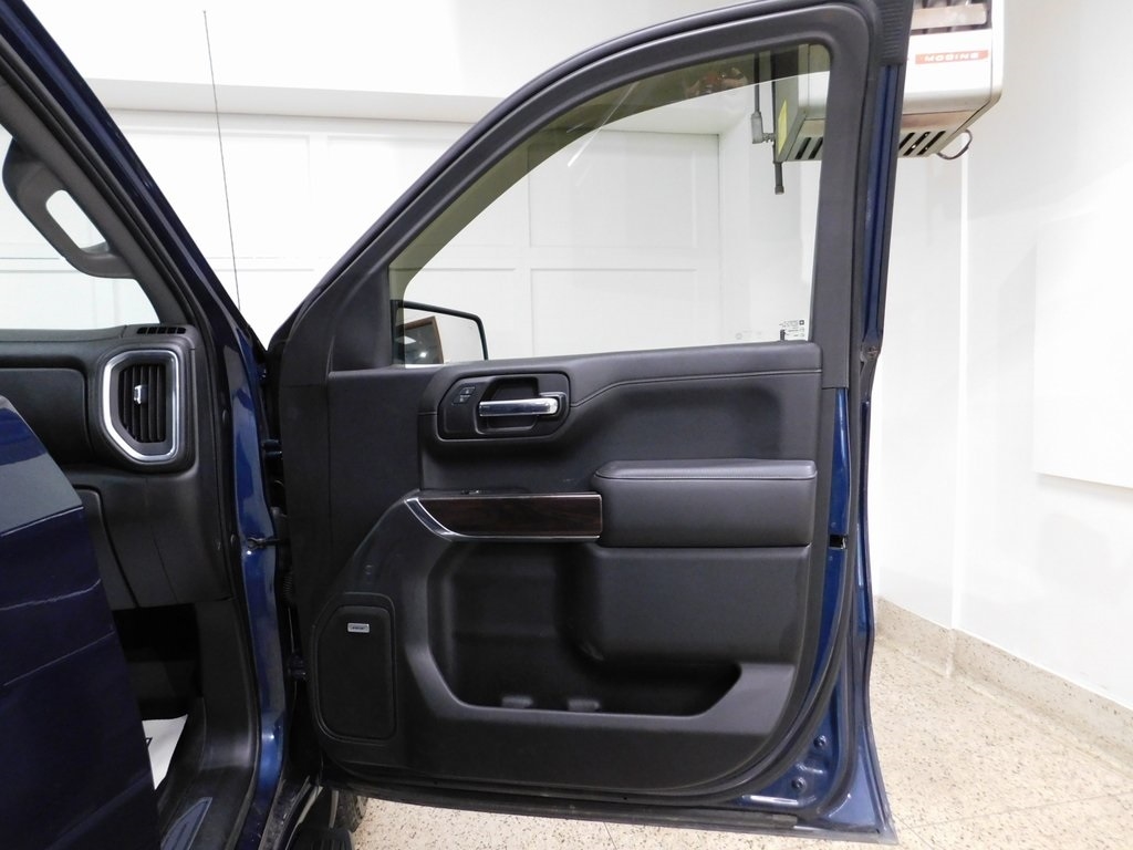 GMC Sierra 1500 SLT Crew Cab Long Box 4WD 2019