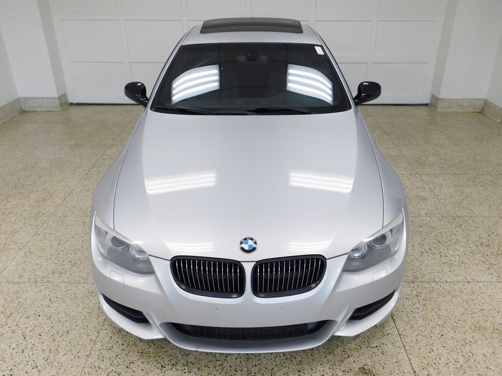 BMW 3-Series 335i Coupe 2011