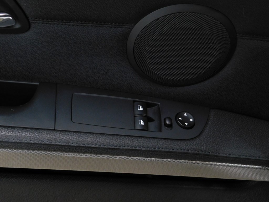 BMW 3-Series 335i Coupe 2011