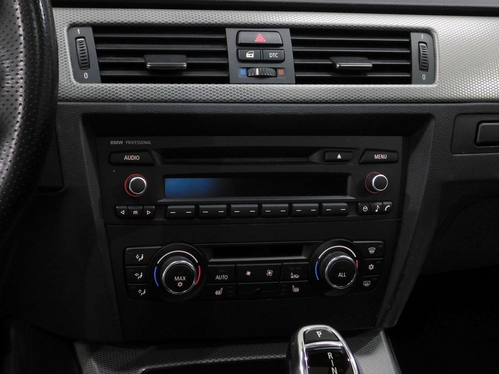 BMW 3-Series 335i Coupe 2011