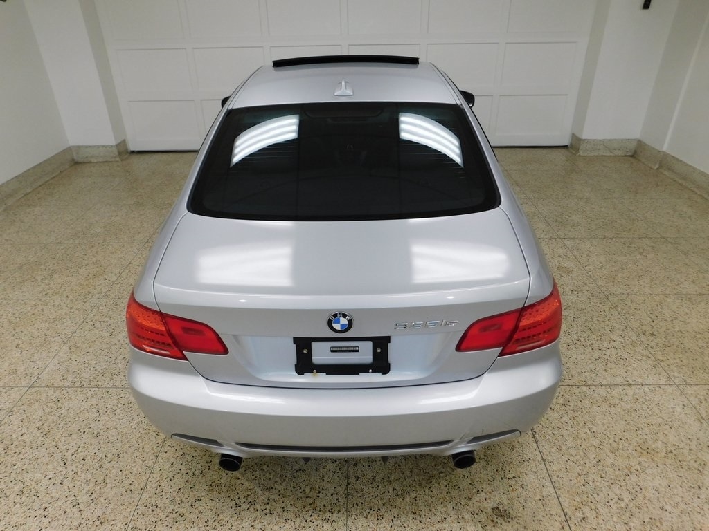 BMW 3-Series 335i Coupe 2011