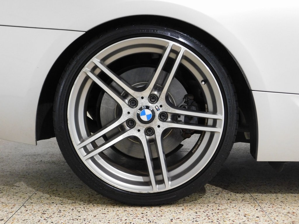 BMW 3-Series 335i Coupe 2011