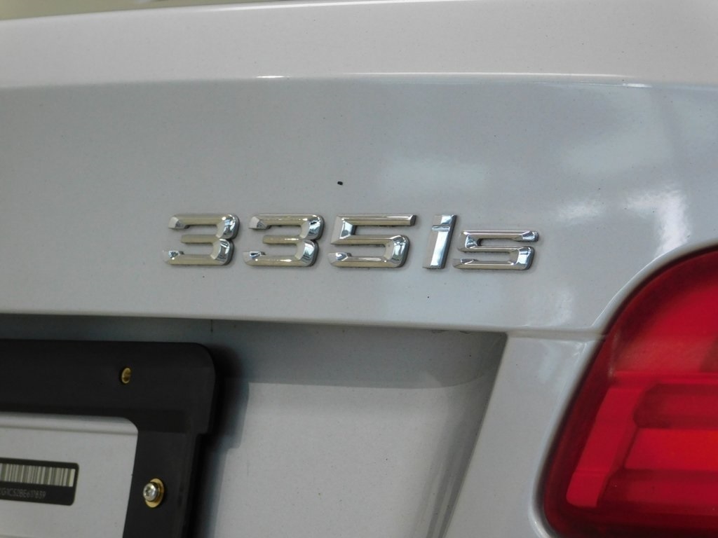 BMW 3-Series 335i Coupe 2011