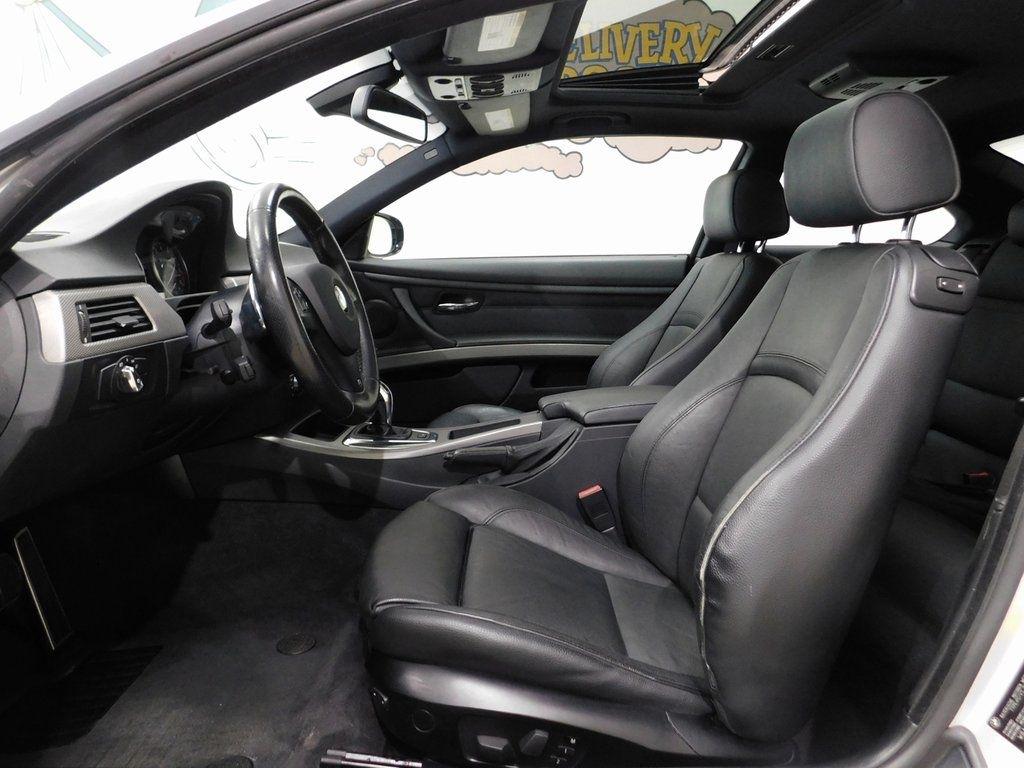 BMW 3-Series 335i Coupe 2011