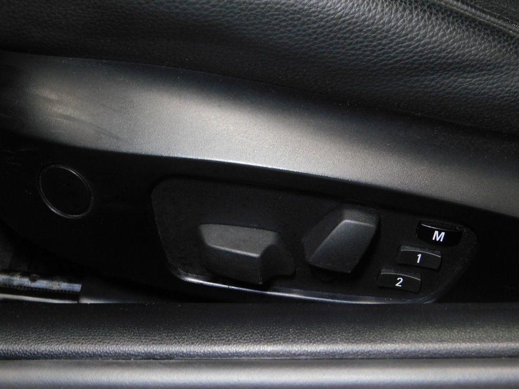 BMW 3-Series 335i Coupe 2011