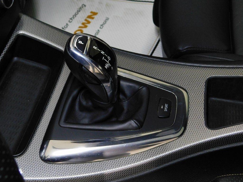 BMW 3-Series 335i Coupe 2011