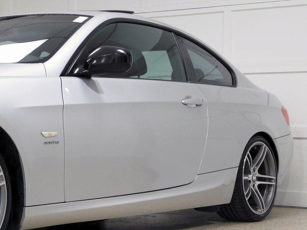 BMW 3-Series 335i Coupe 2011