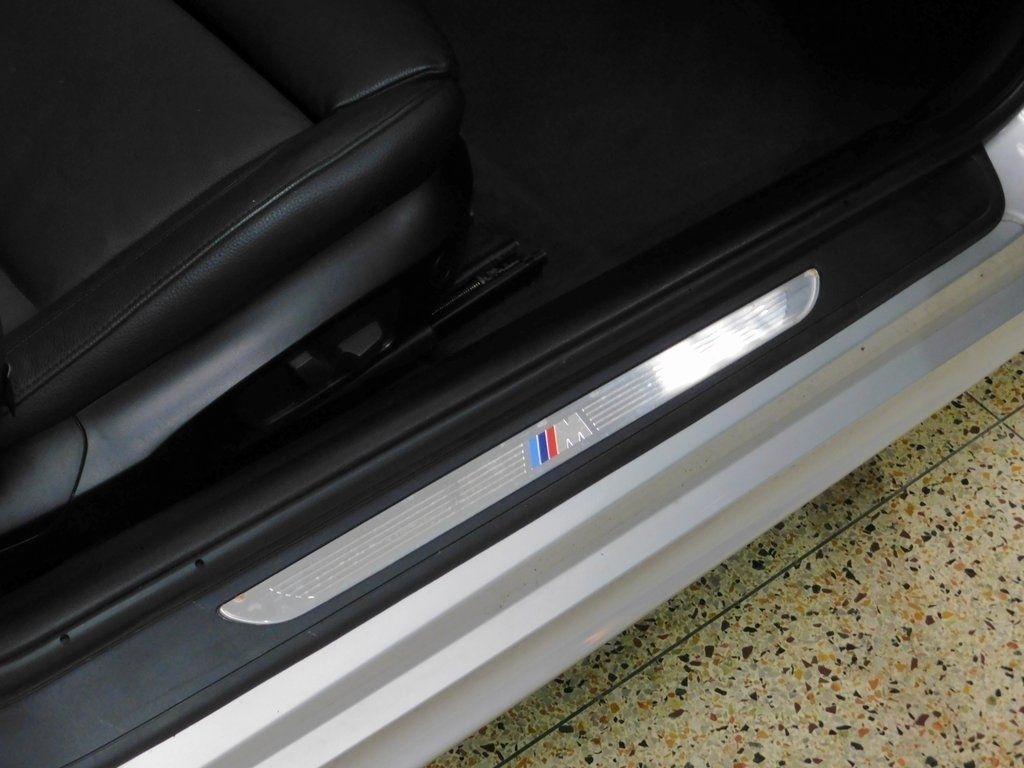 BMW 3-Series 335i Coupe 2011