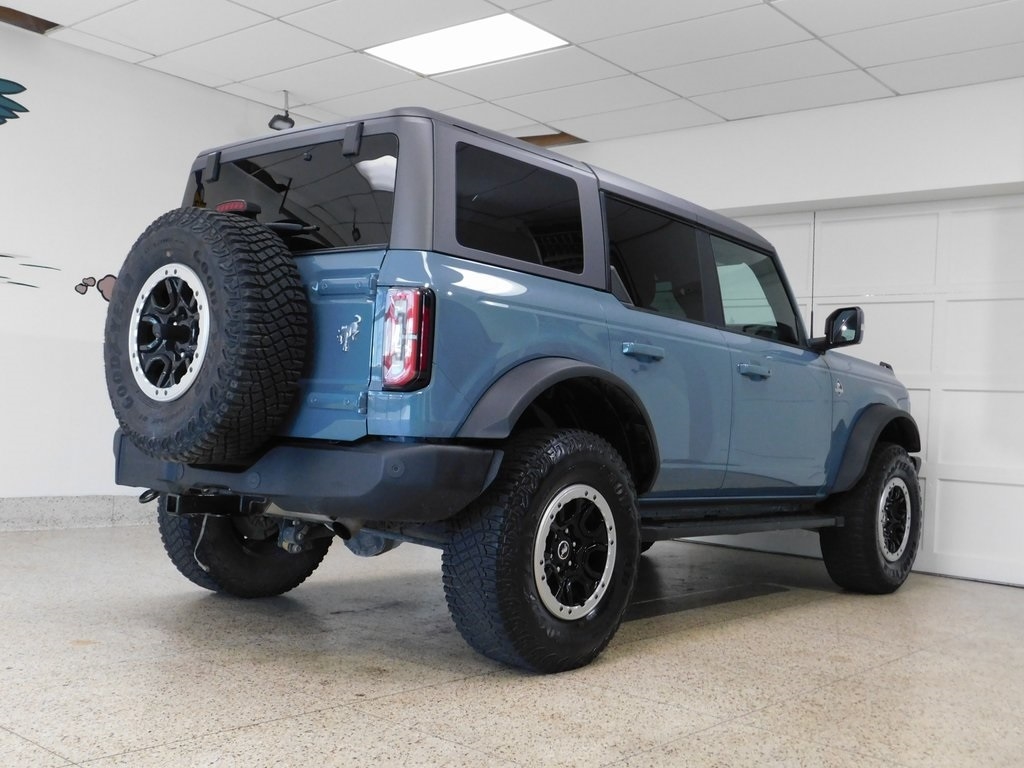 2022 Ford Bronco Outer Banks photo 4