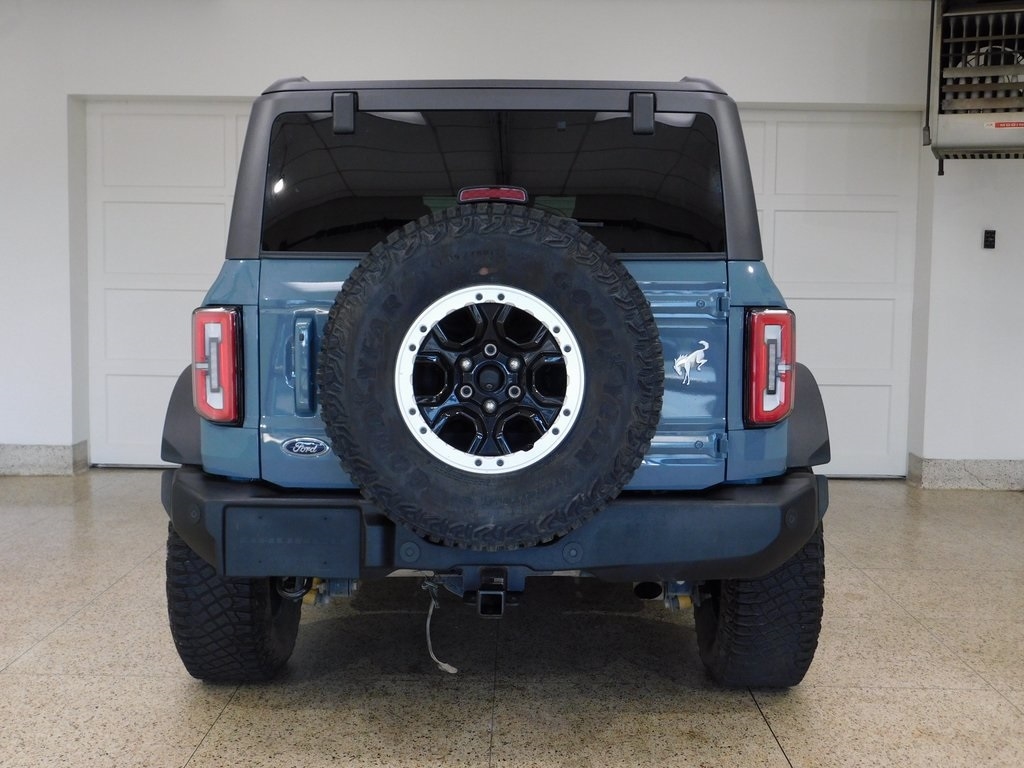 Ford Bronco Outer Banks 4-Door w/Advanced 2022