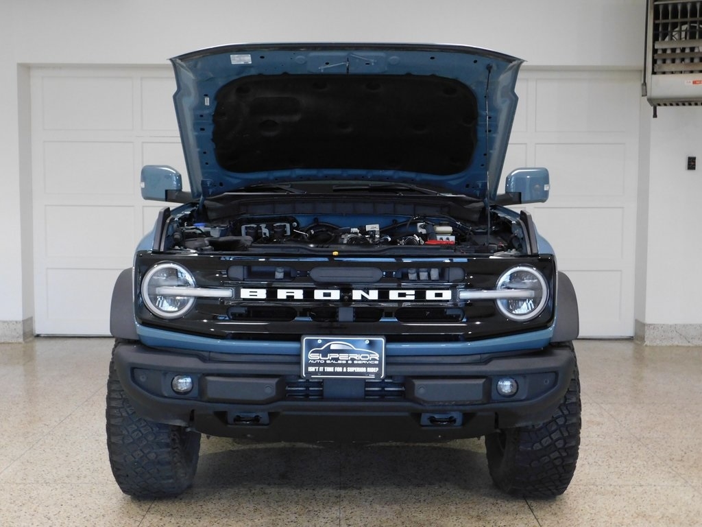 Ford Bronco Outer Banks 4-Door w/Advanced 2022