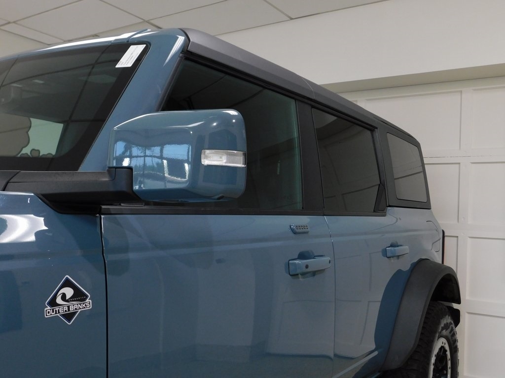 Ford Bronco Outer Banks 4-Door w/Advanced 2022
