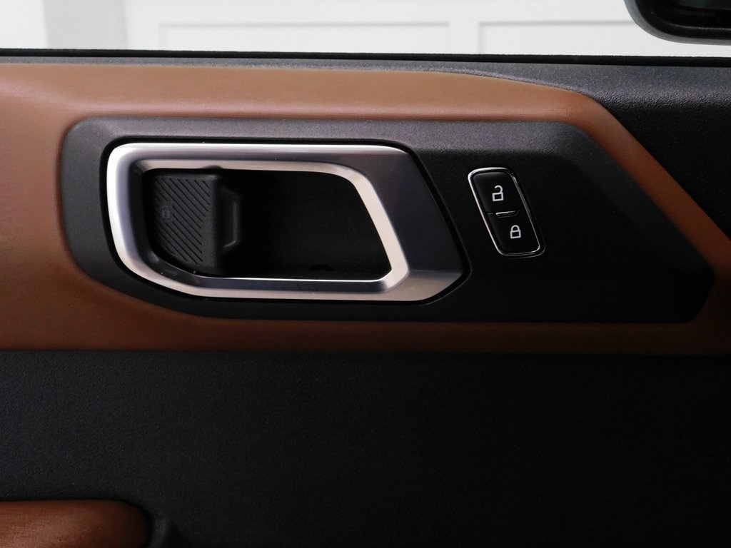 Ford Bronco Outer Banks 4-Door w/Advanced 2022