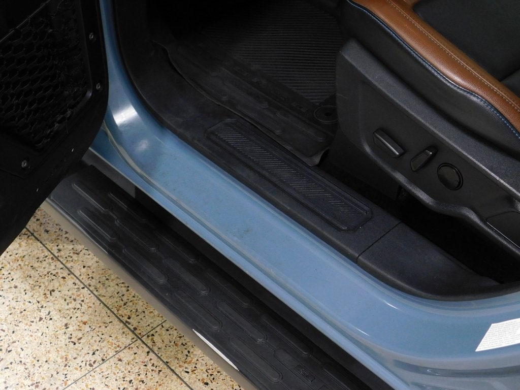 Ford Bronco Outer Banks 4-Door w/Advanced 2022