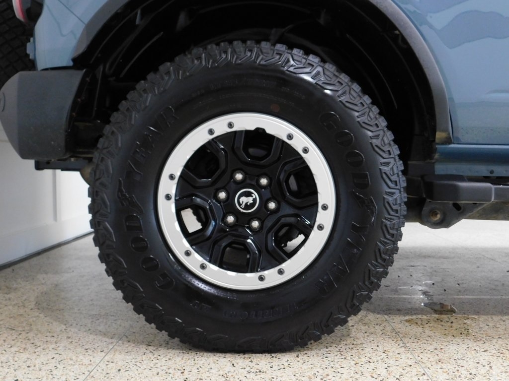 Ford Bronco Outer Banks 4-Door w/Advanced 2022