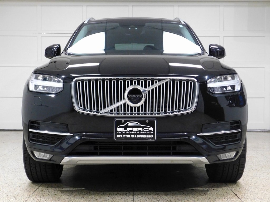 2019 Volvo XC90 T6 Inscription AWD photo 2