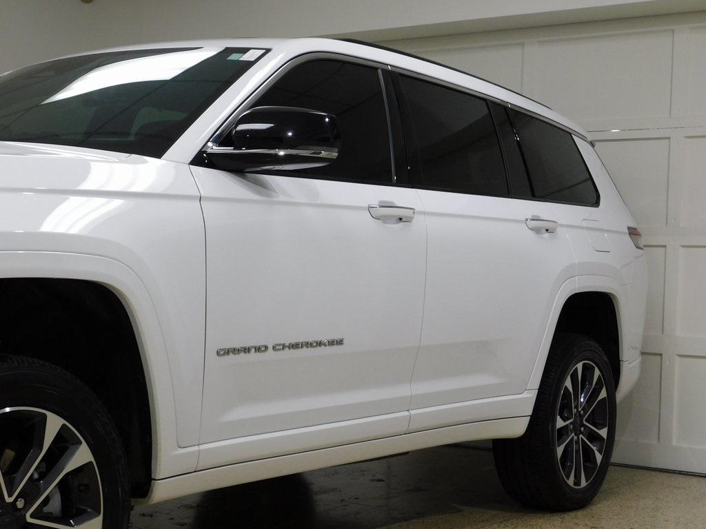 Jeep Grand Cherokee L Overland 4WD 2022