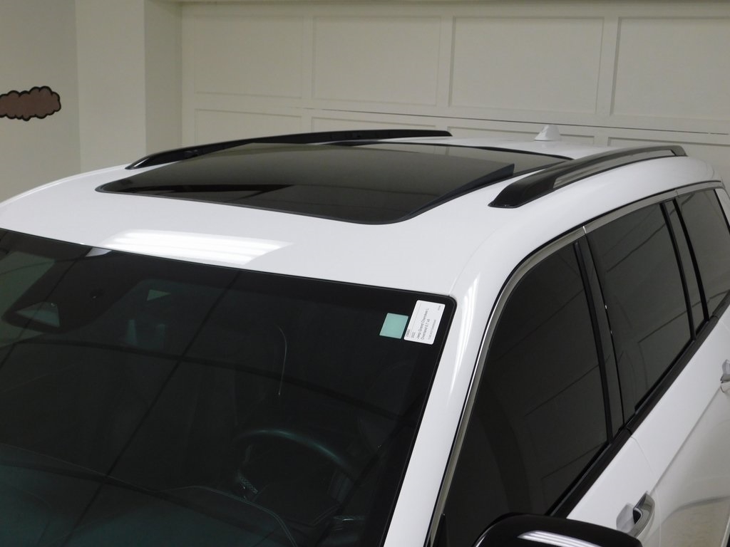 Jeep Grand Cherokee L Overland 4WD 2022