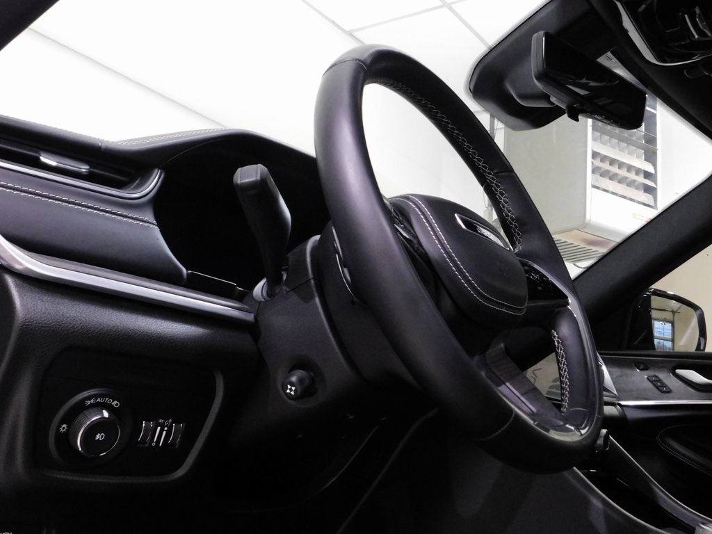 Jeep Grand Cherokee L Overland 4WD 2022