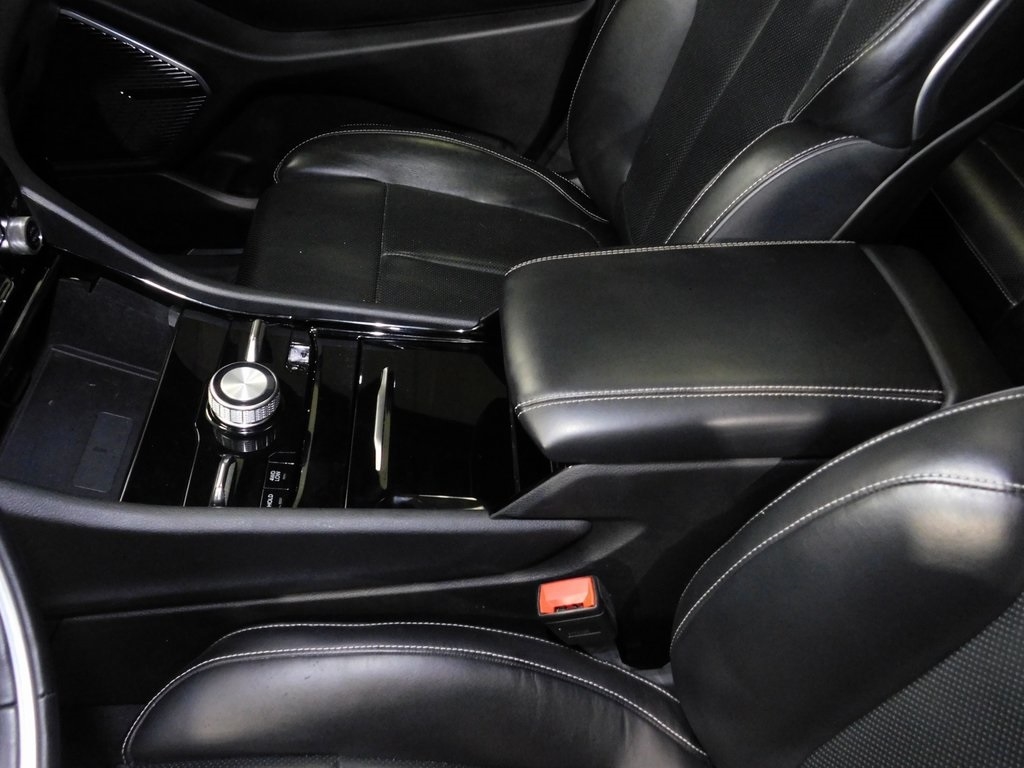 Jeep Grand Cherokee L Overland 4WD 2022