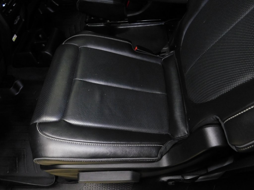 Jeep Grand Cherokee L Overland 4WD 2022