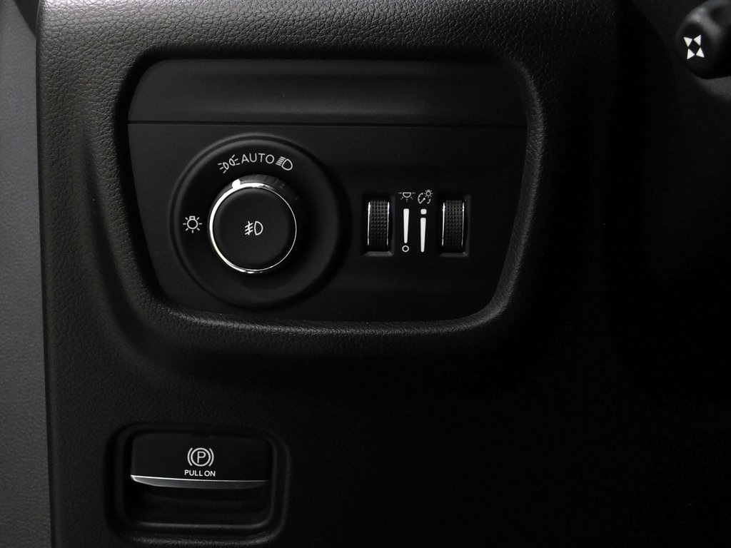 Jeep Grand Cherokee L Overland 4WD 2022