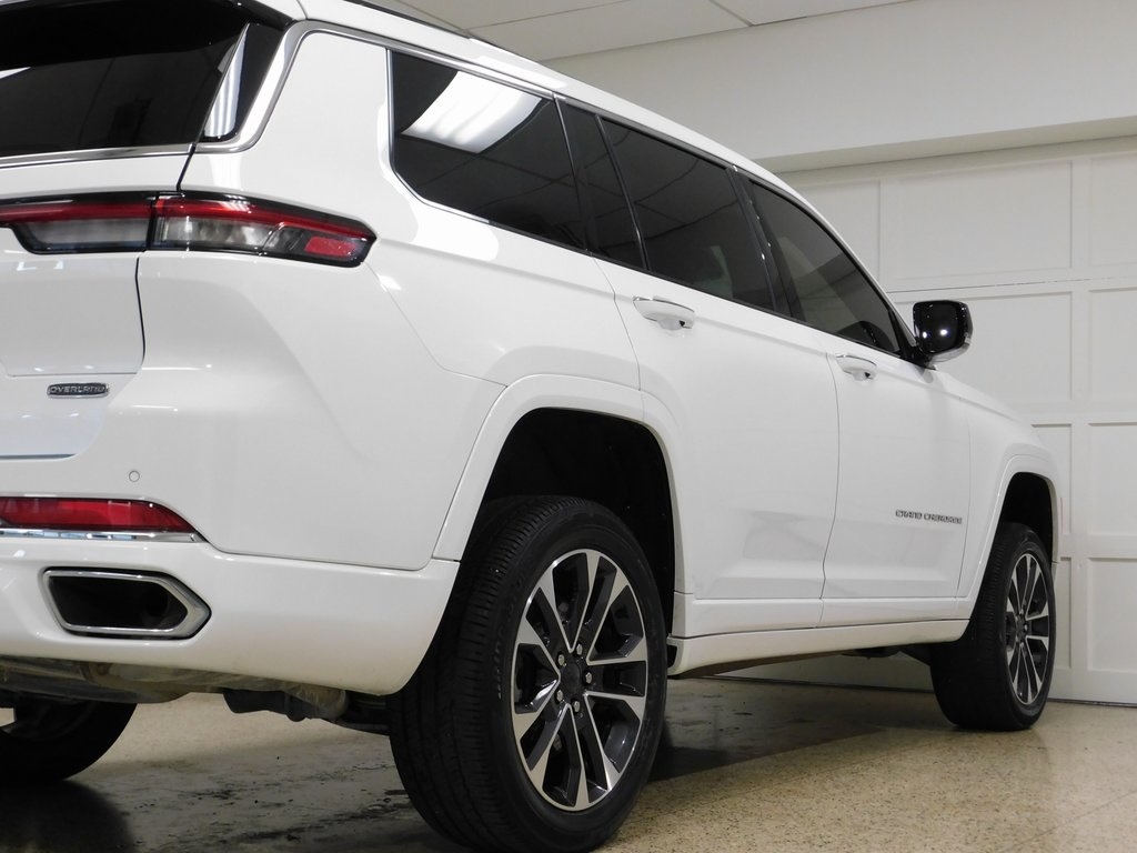 Jeep Grand Cherokee L Overland 4WD 2022