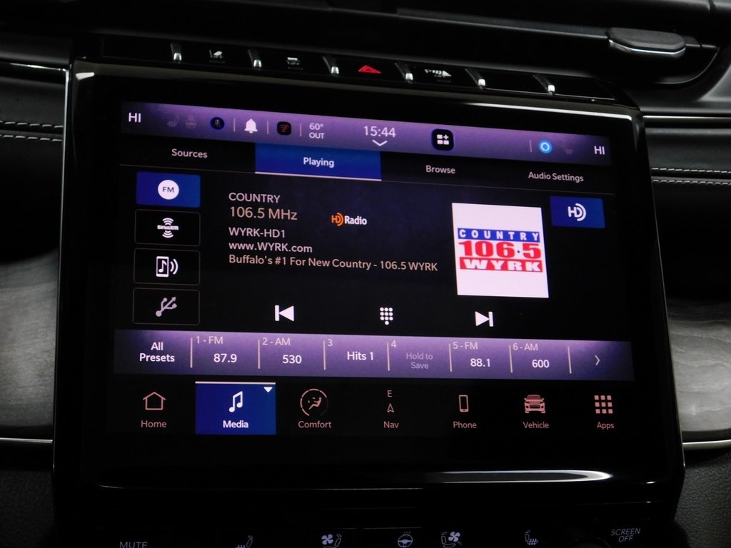 Jeep Grand Cherokee L Overland 4WD 2022