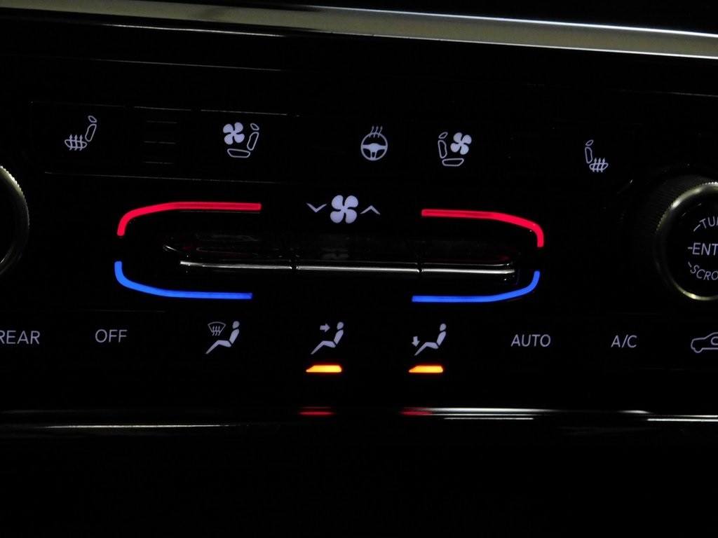 Jeep Grand Cherokee L Overland 4WD 2022