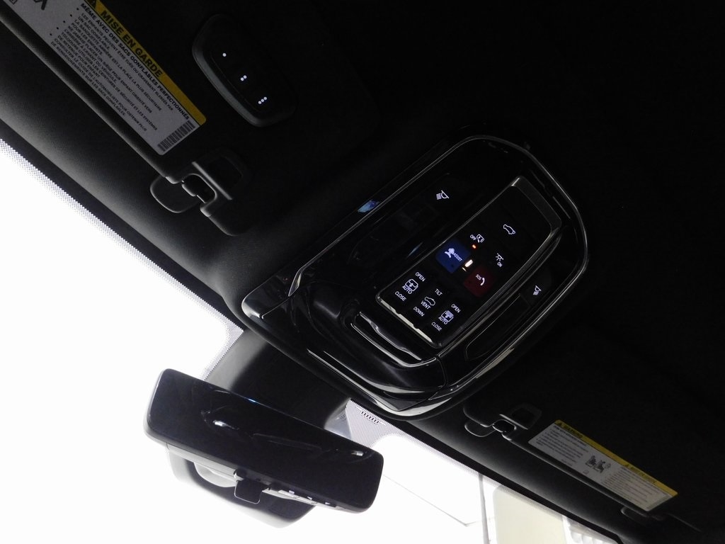 Jeep Grand Cherokee L Overland 4WD 2022