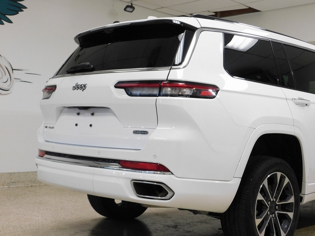 Jeep Grand Cherokee L Overland 4WD 2022