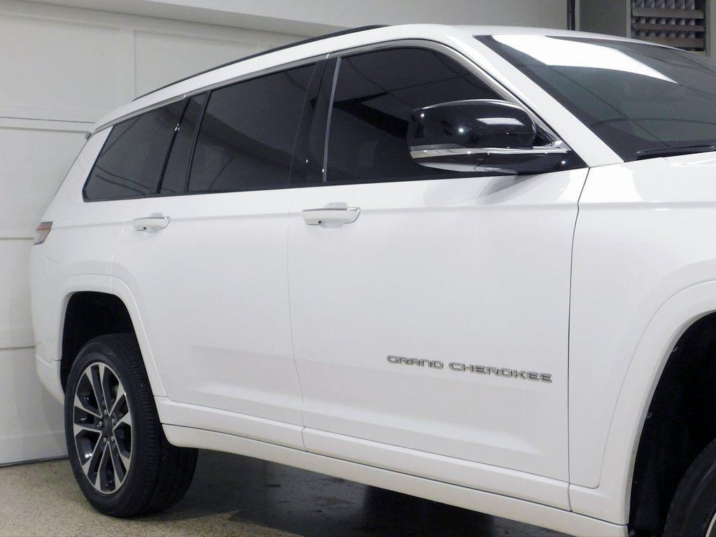 Jeep Grand Cherokee L Overland 4WD 2022