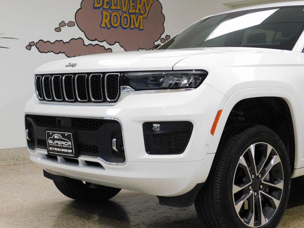 Jeep Grand Cherokee L Overland 4WD 2022