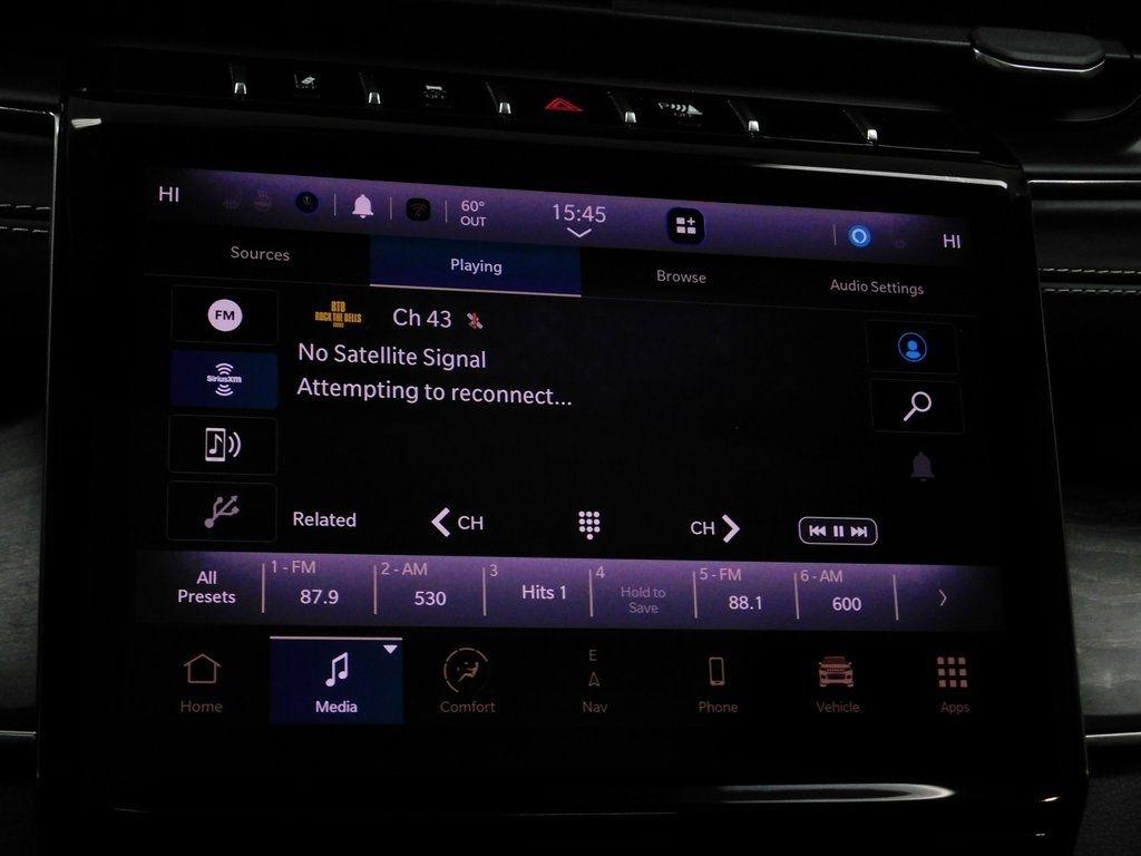 Jeep Grand Cherokee L Overland 4WD 2022