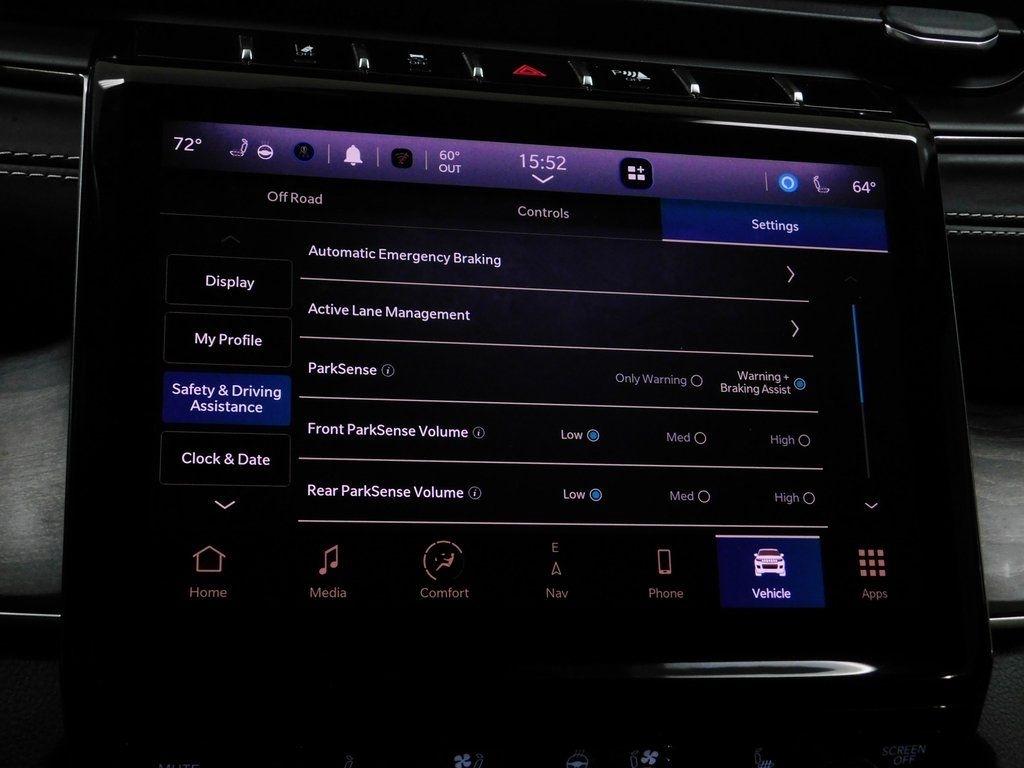 Jeep Grand Cherokee L Overland 4WD 2022