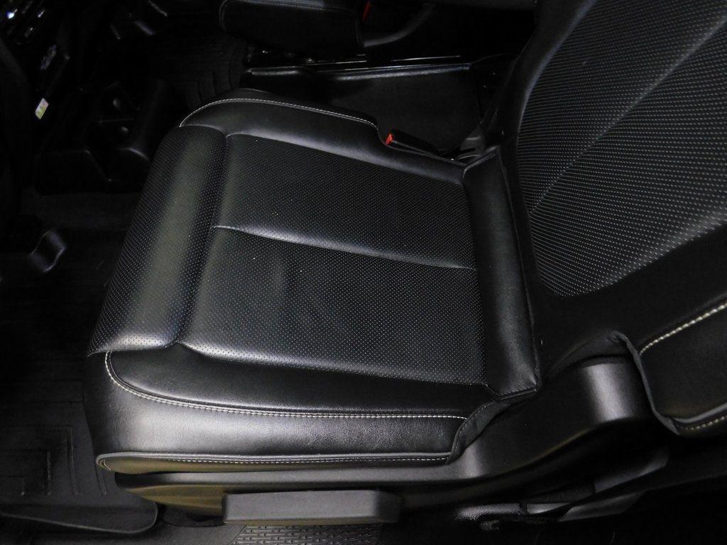 Jeep Grand Cherokee L Overland 4WD 2022