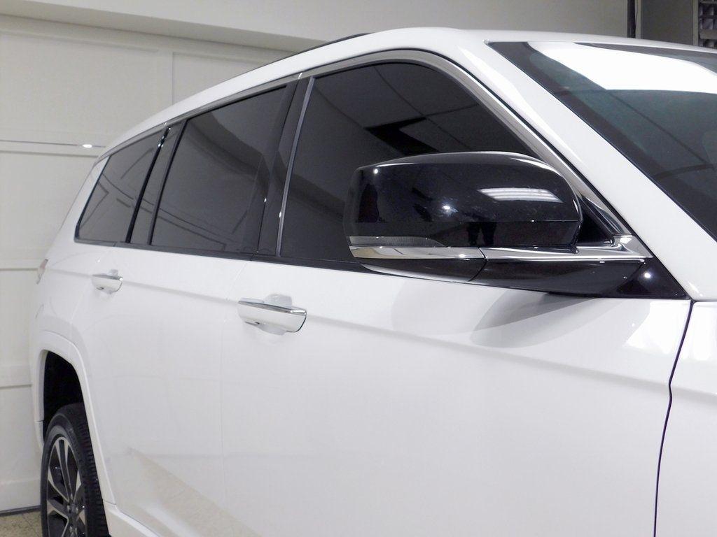 Jeep Grand Cherokee L Overland 4WD 2022