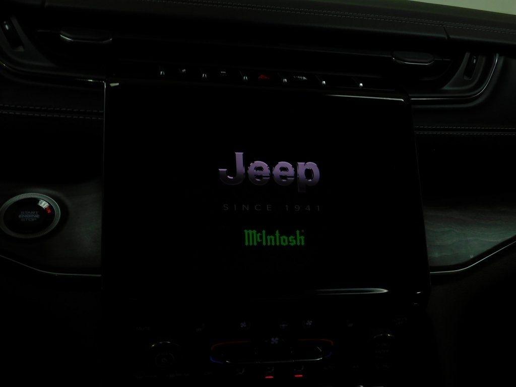 Jeep Grand Cherokee L Overland 4WD 2022