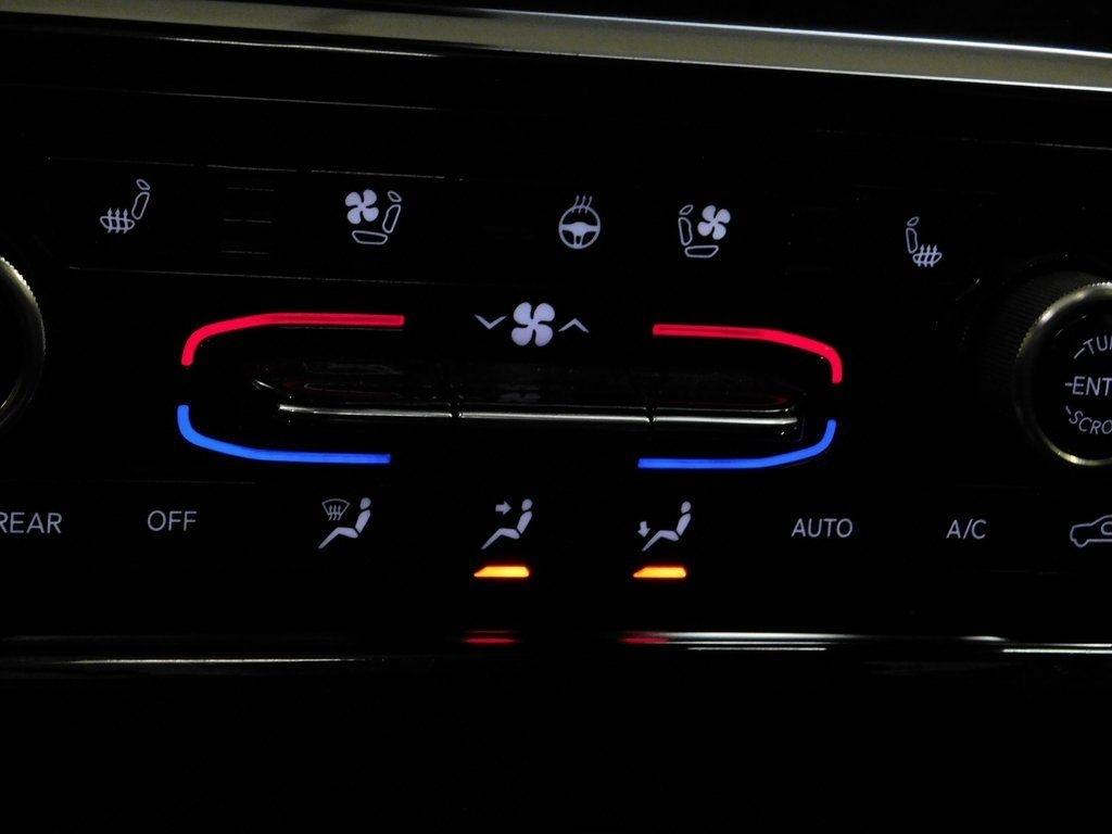 Jeep Grand Cherokee L Overland 4WD 2022