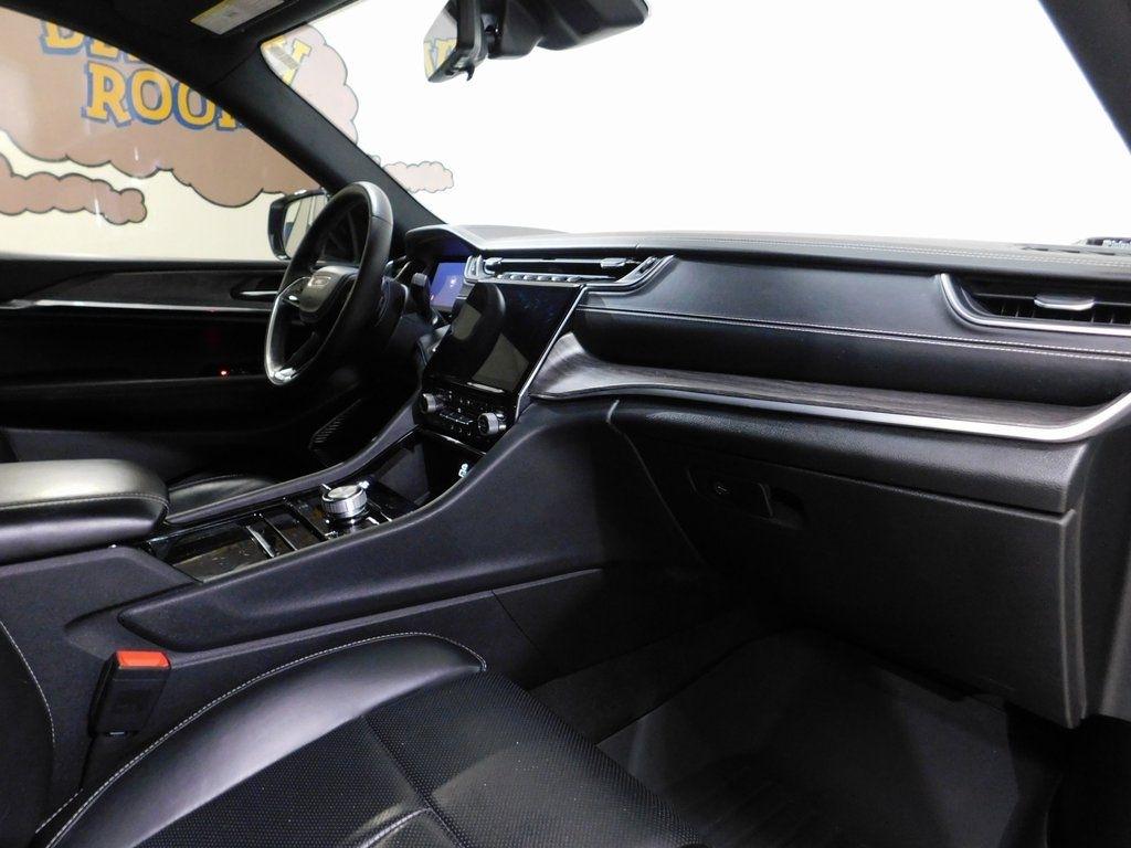 Jeep Grand Cherokee L Overland 4WD 2022