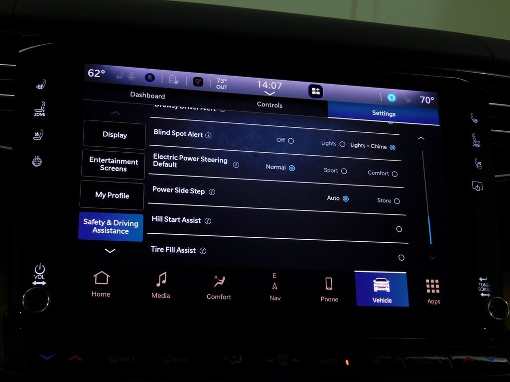 Jeep Grand Wagoneer Series II 4WD 2022