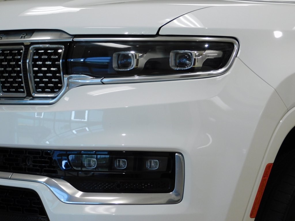 Jeep Grand Wagoneer Series II 4WD 2022