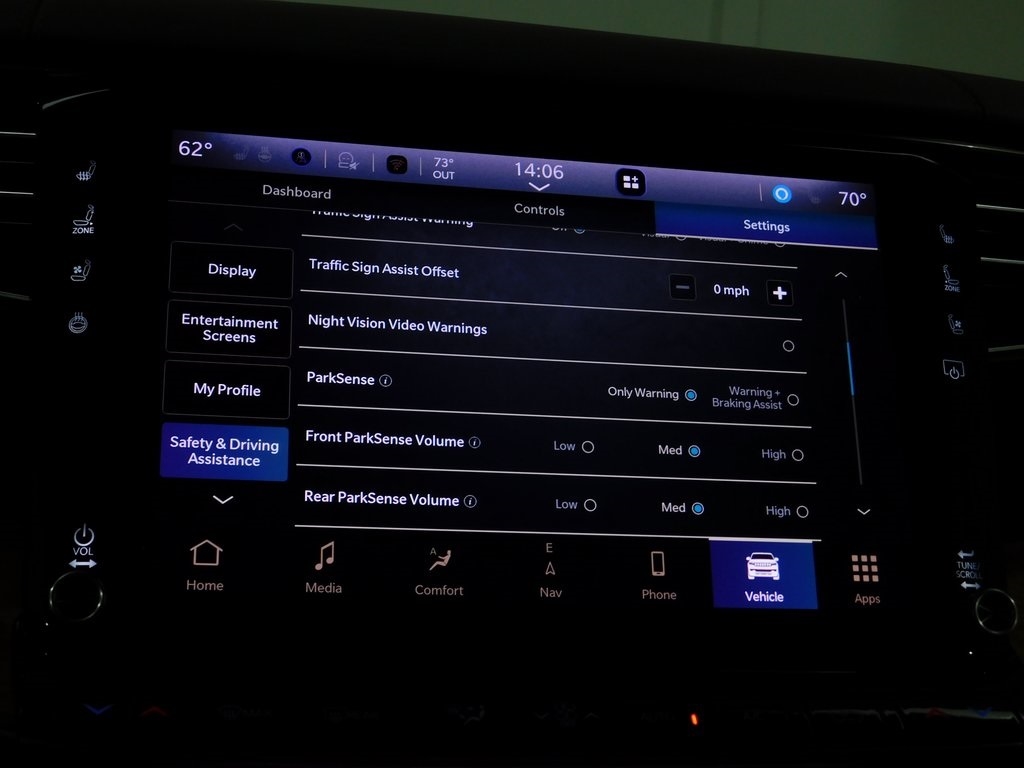 Jeep Grand Wagoneer Series II 4WD 2022