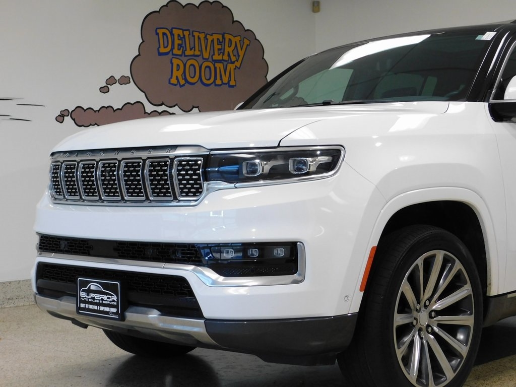 Jeep Grand Wagoneer Series II 4WD 2022