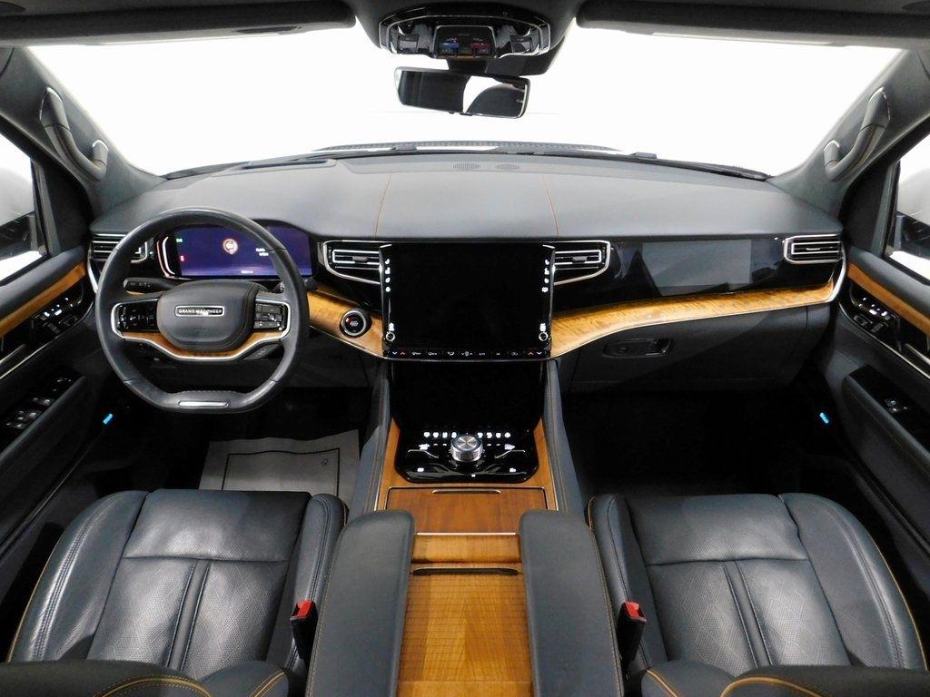 Jeep Grand Wagoneer Series II 4WD 2022