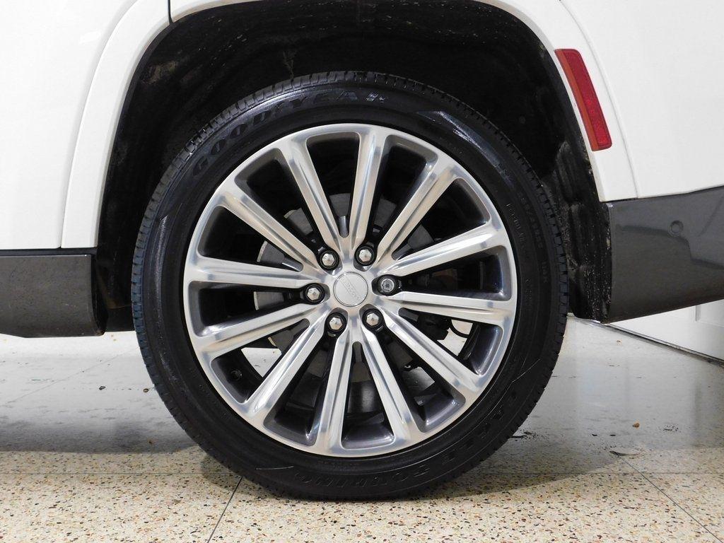 Jeep Grand Wagoneer Series II 4WD 2022