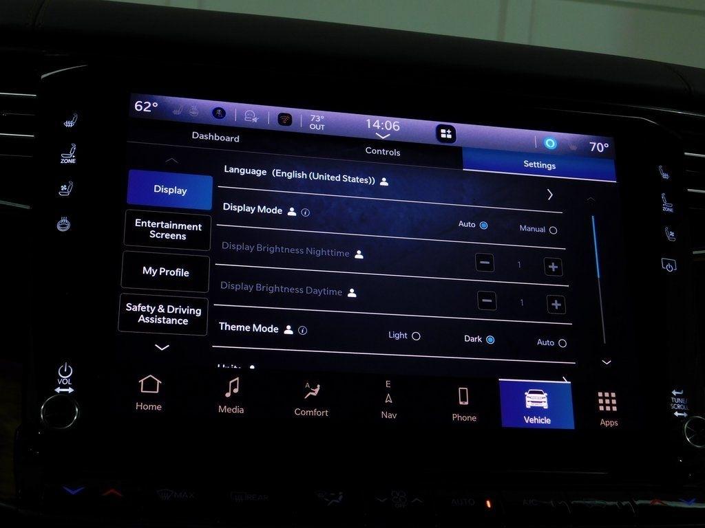 Jeep Grand Wagoneer Series II 4WD 2022